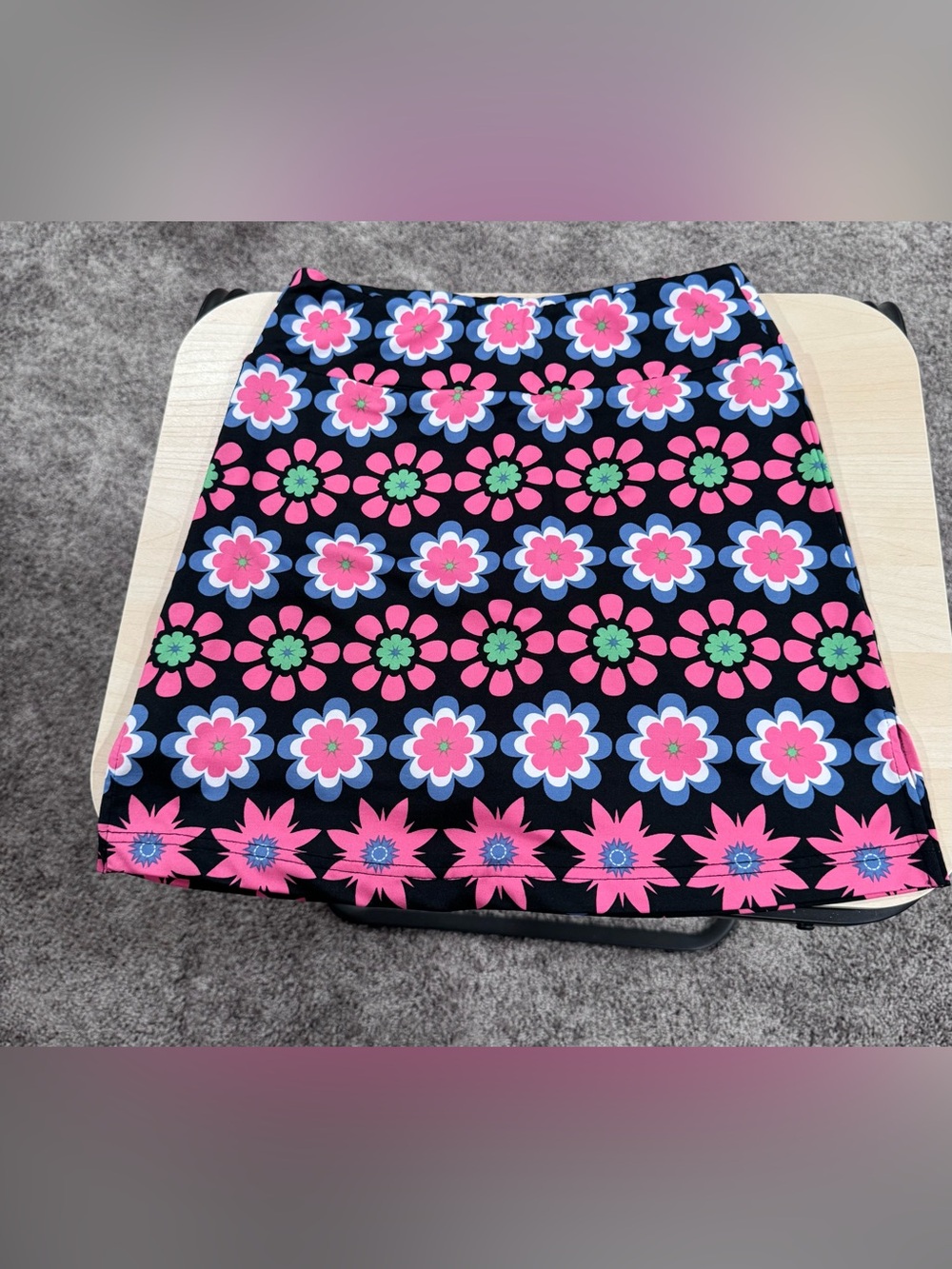 Golftini Go Getter Floral Golf Skort Stretch Skirt Built-In Shorts Size XS